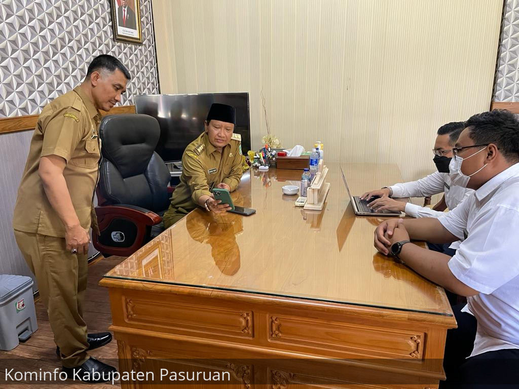 Dispenduk Capil Targetkan 300 Ribu Warga Punya IKD Sebagai Pengganti KTP-el