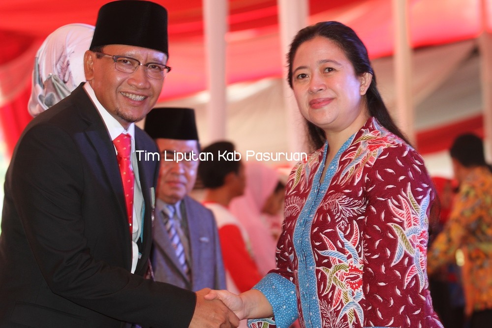 Galakkan Program KB, Bupati Irsyad Yusuf Dianugerahi Satya Lancana Pembangunan Bidang Kependudukan dan KB