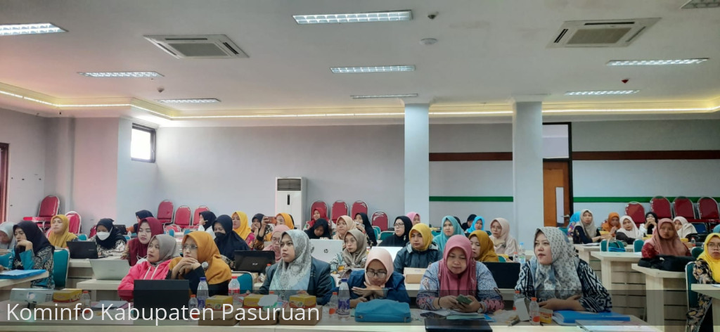 Tahun Ini, Pemkab Pasuruan Kuliahkan 115 Guru Sukwan Sampai S1, Gratis