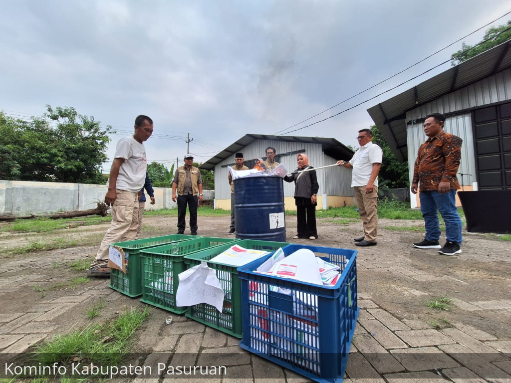 KPU Kabupaten Pasuruan Musnahkan 2091 Surat Suara Rusak dan Berlebih