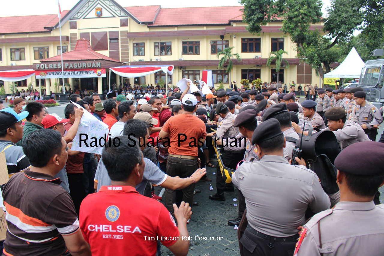Antisipasi Konflik Pilkada Serentak 2018, Polres Pasuruan Gelar Simulasi Pengamanan