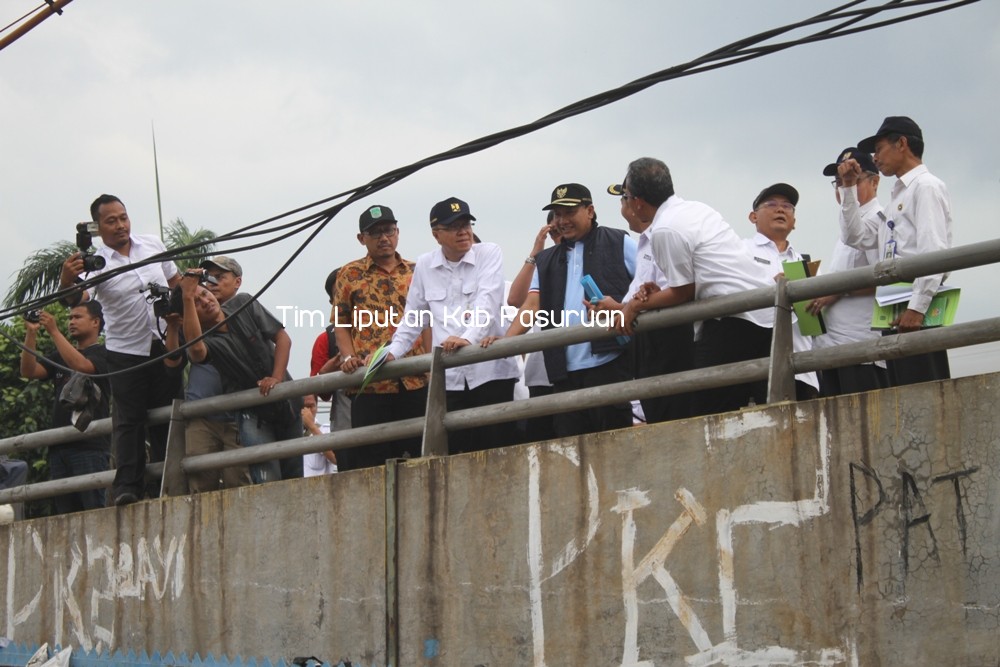 PEMERINTAH PUSAT GELONTORKAN 400 MILYAR UNTUK NORMALISASI SUNGAI DI KABUPATEN PASURUAN