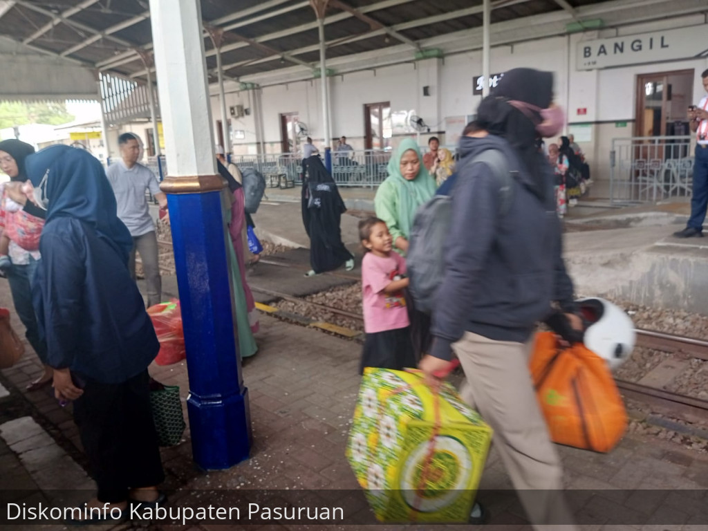 Arus Balik Lebaran, Hampir 1000 Penumpang Padati Stasiun Bangil Setiap Harinya