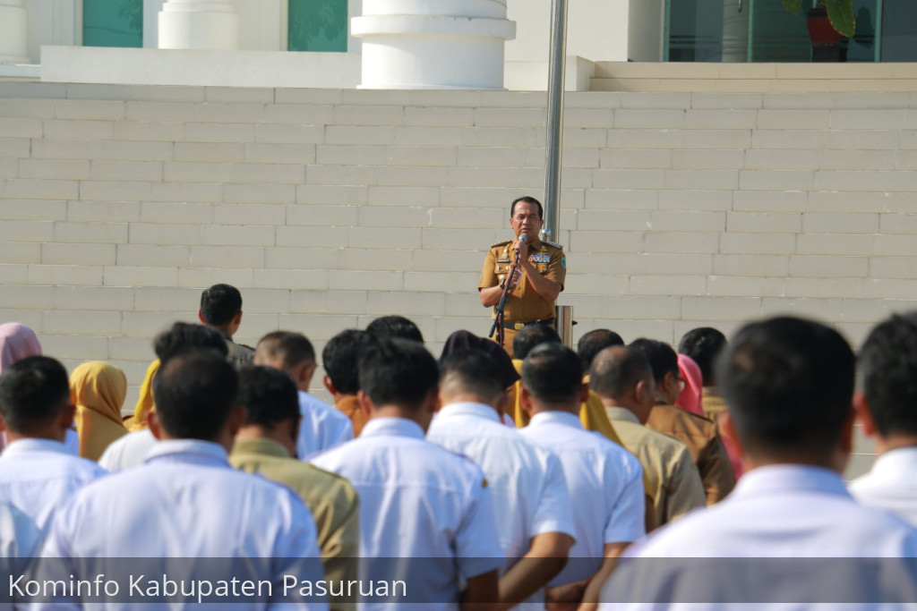 Pertama Kali Pimpin Apel Pagi. Pj Bupati Pasuruan, Nurkholis Pesan 3 Hal Penting