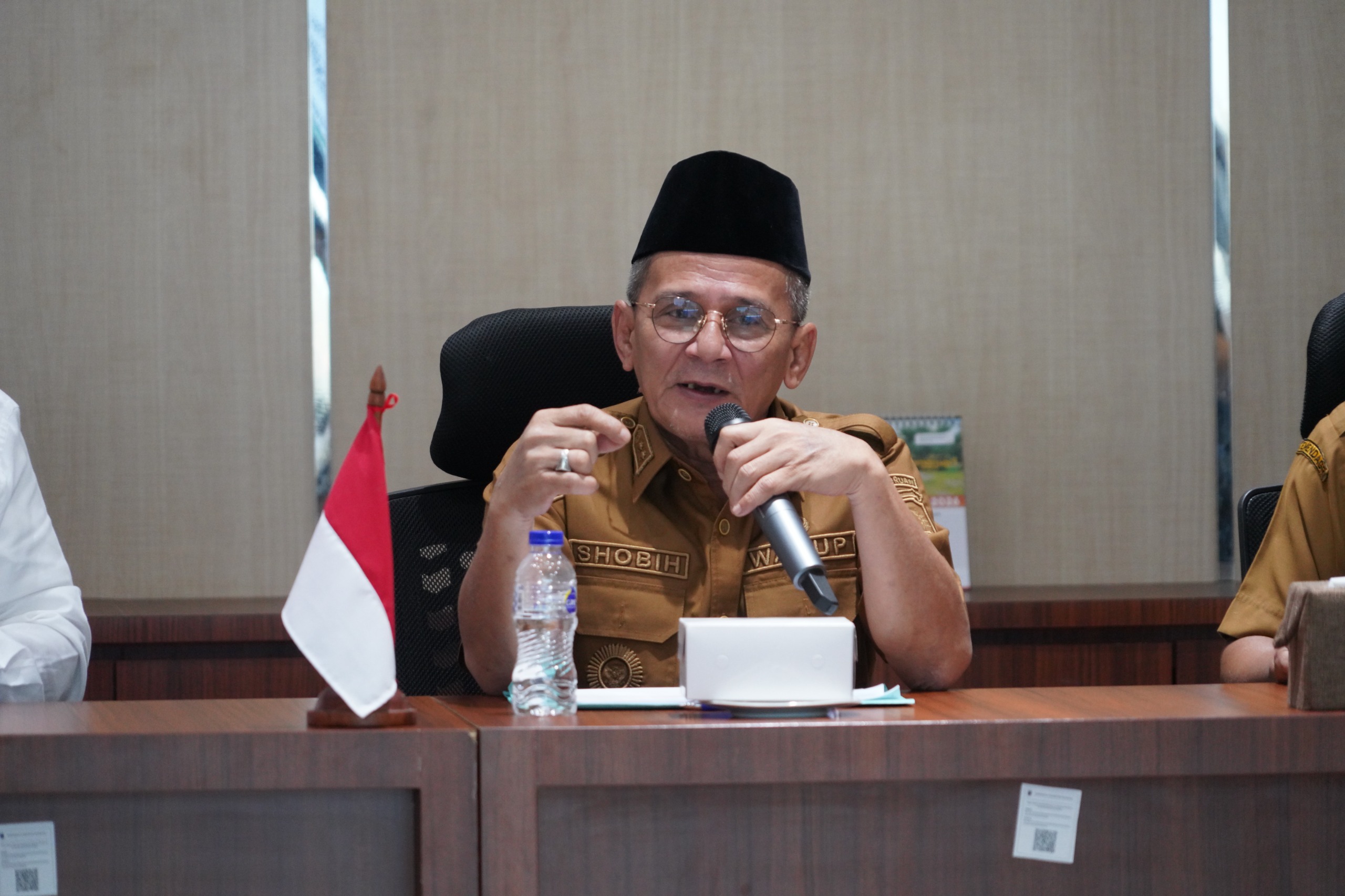 Sampul untuk Jelang Keberangkatan, Pemkab Pasuruan Siap Fasilitasi Bus dan Seragam Ribuan Jamaah Calon Haji