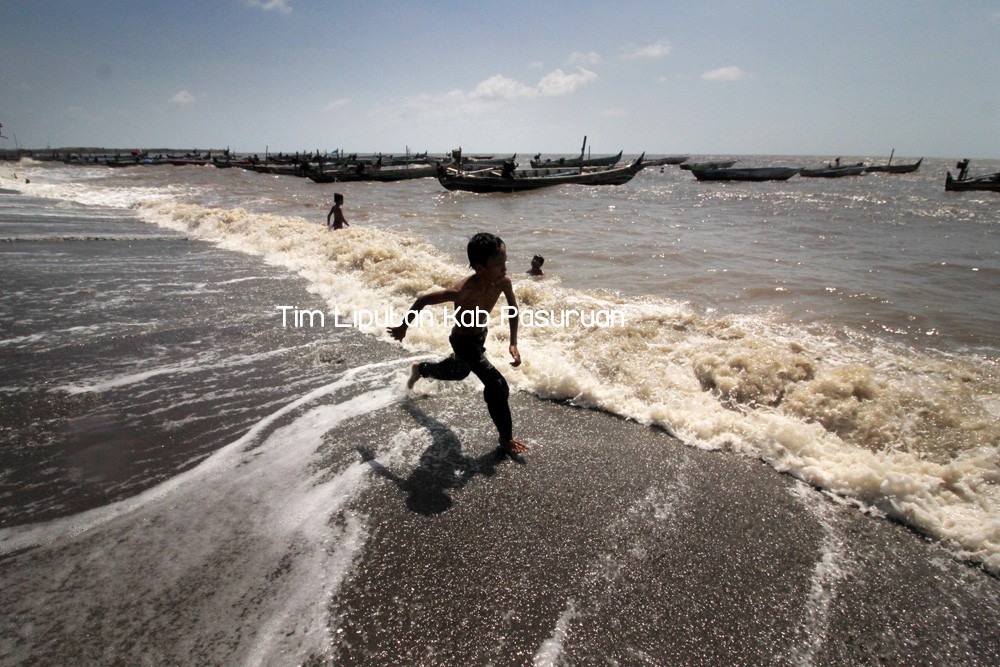 PUNCAK MUSIM HUJAN, WASPADAI ANGIN KENCANG