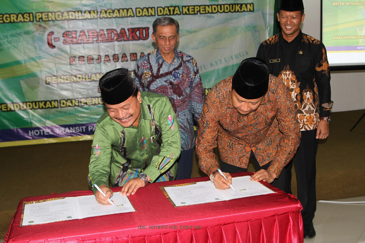 Bupati Irsyad Yusuf Launching SIAPADAKU